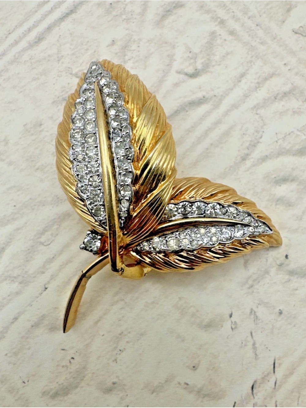 Vtg Gold Tone Leaf Brooch Pin Rhinestone Articulated Leaves Double Two Large
